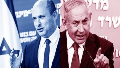 رئيس الوزراء الإسرائيلي نفتالي بينيت وسلفه بنيامين نتانياهو
