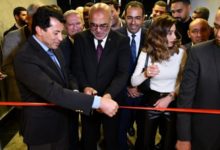 وزير الشباب والمستشار محمد الدمرداش خلال افتتاح المبنى الاجتماعى
