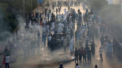 باكستان:-إقالة-3-ضباط-كبار-ومحاكمة-102-شخص-بسبب-الاضطرابات