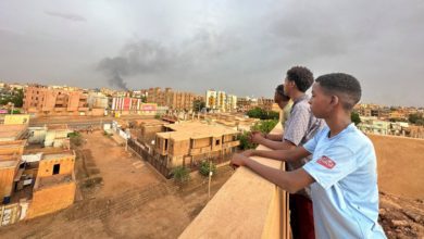 الاشتباكات-تتجدد-في-السودان.-وتحليق-للطيران-في-أم-درمان