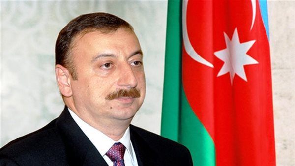 رئيس-أذربيجان-يلتقي-وزير-الخارجية-الجزائري