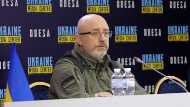 وزير-الدفاع-الأوكراني-يعلن-الحصول-على-مدرعات-سويدية