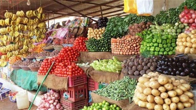 ارتفاع-الطماطم-والبصل.-أسعار-الخضروات-والفاكهة-بسوق-العبور-اليوم