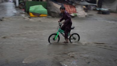 انزلاقات-أرضية-في-باكستان.-وحصيلة-الأمطار-ترتفع-لـ133-قتيلاً