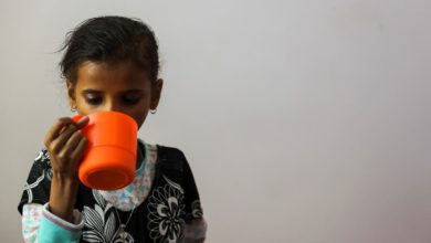 “الغذاء-العالمي”-يعلّق-برنامج-الوقاية-من-سوء-التغذية-باليمن 