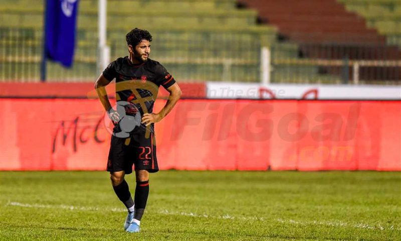 مصدر-لـ-في-الجول:-محمد-محمود-علم-برحيله-عن-الأهلي-من-الإنترنت.-وفوجئنا-ببند-غريب