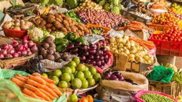انخفاض-البصل.-أسعار-الخضروات-والفاكهة-اليوم-الأربعاء-بسوق-العبور