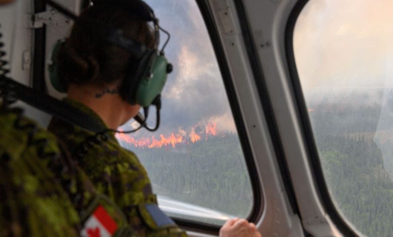 كندا-تأمر-بإخلاء-مدينة-هاي-ريفر-بأكملها-بسبب-حرائق-الغابات