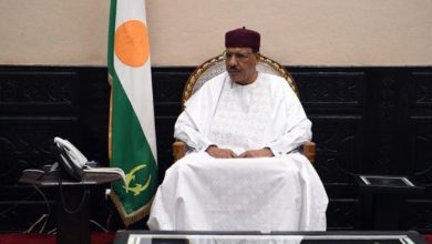 الاتحاد-الأوروبي:-رئيس-النيجر-يرفض-الاستقالة.-ونتضامن-مع-فرنسا
