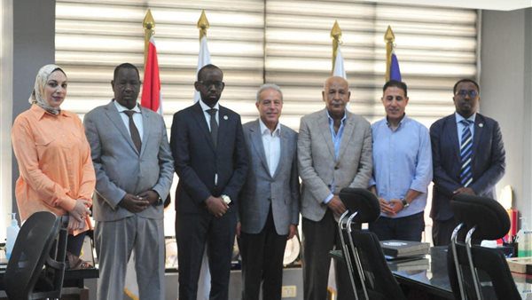 مجلس-اتحاد-الكرة-يستقبل-الوفد-الصومالي-بالجبلاية