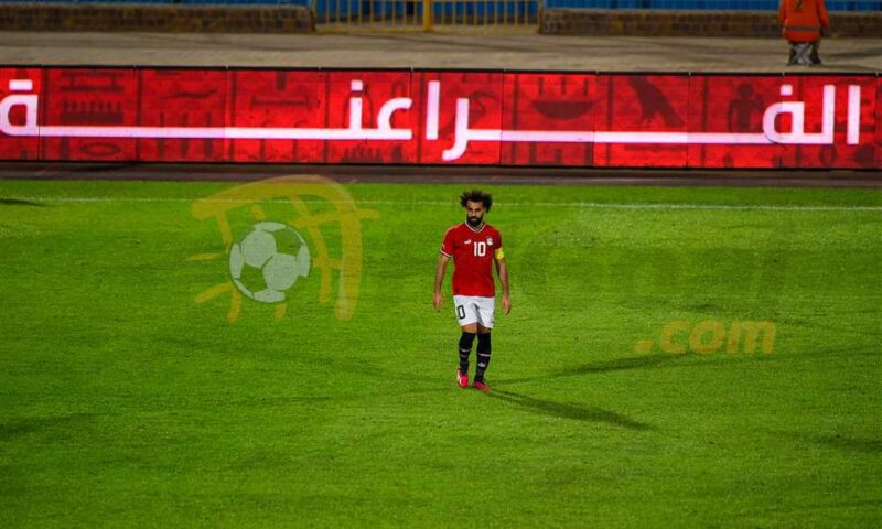 رئيس-الهلال-الأحمر-المصري-يؤكد-انفراد-في-الجول:-تبرع-صلاح-لـ-فلسطين-ليس-غريبا