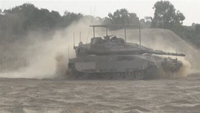 استهداف-دبابة-وجرافة-إسرائيليتين-في-محور-شمال-غرب-غزة