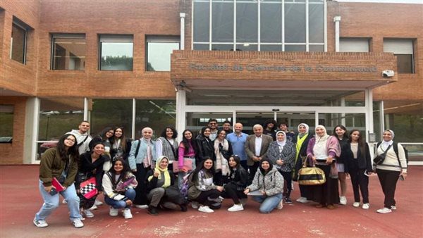 “إعلام-القاهرة”-تنظم-رحلة-علمية-لطلابها-إلى-جامعة-أوتونوما-فى-إسبانيا
