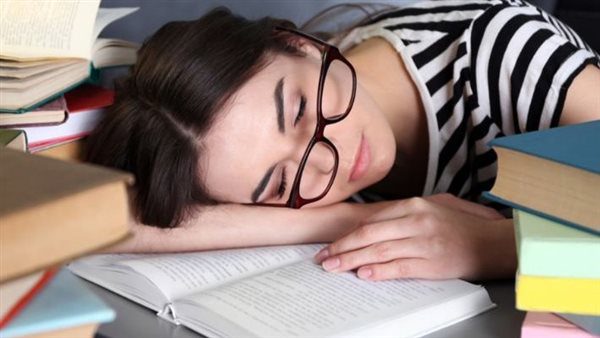 دراسة-بريطانية:-النوم-بعد-الدراسة-يمكن-أن-يحسّن-الاحتفاظ-بالذاكرة