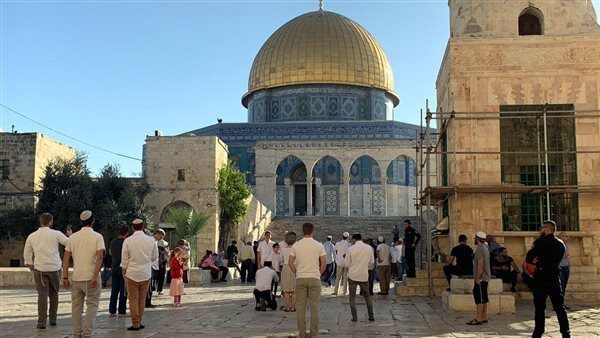 اقتحام-مستوطنين-باحات-المسجد-الأقصى-بحماية-شرطة-الاحتلال