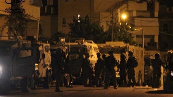 اعتقال-4-شبان-فلسطينيين-على-يد-قوات-الاحتلال-في-مدينة-قلقيلية