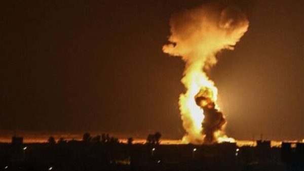 قصف-جوي-ومدفعي-إسرائيلي-على-خان-يونس-ومخيم-النصيرات-وسط-وجنوب-غزة