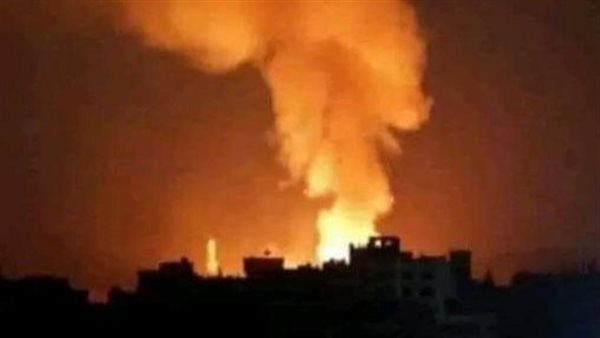 الولايات-المتحدة-تنفذ-3-غارات-استهدفت-معسكر-القرن-جنوبي-مدينة-ذمار-وسط-اليمن